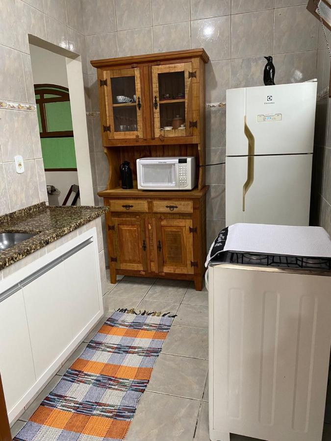 Holiday home Casa Aconchegante: Beachside Retreat With Modern Comforts *